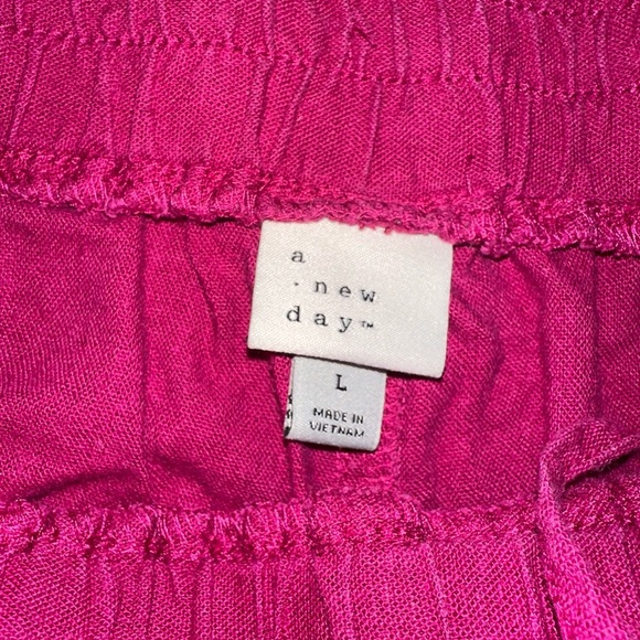 A New Day Magenta Linen Blend Shorts | Size L - Picture 2 of 3